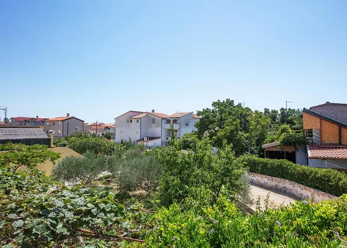 With Parking Space Pirovac, Sibenik - 13263 Апартаменты