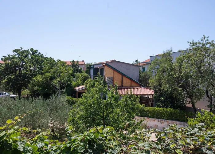 Appartement With Parking Space Pirovac, Sibenik - 13263 *