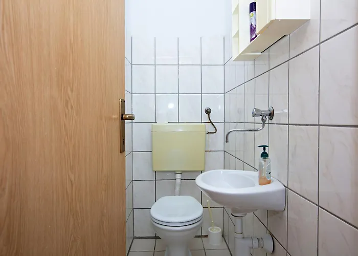 With Parking Space Pirovac, Sibenik - 13263 Пировац