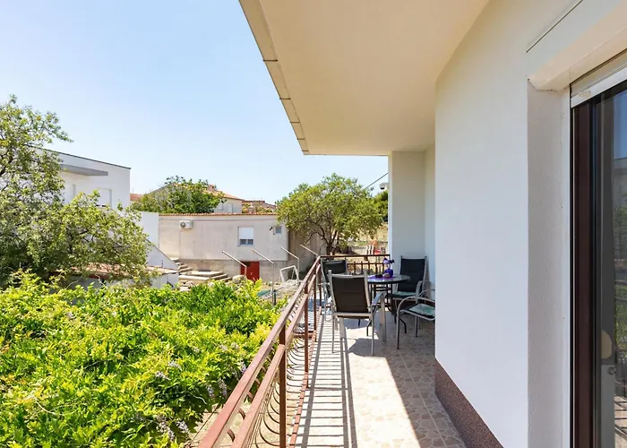 With Parking Space Pirovac, Sibenik - 13263 Пировац