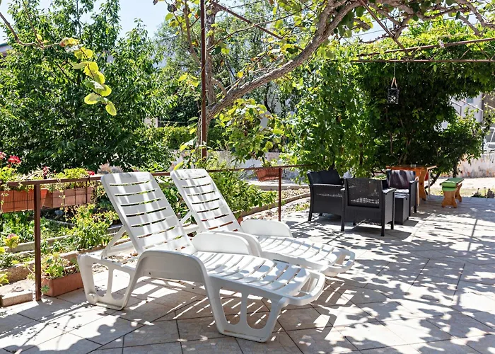 With Parking Space Pirovac, Sibenik - 13263