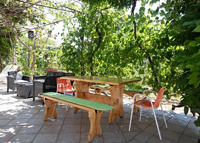 With Parking Space Pirovac, Sibenik - 13263 *